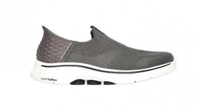 SKECHERS Go Walk 7 Slip-Ins (Blibli)