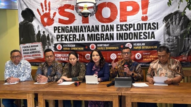 Disebut Meninggal karena Kurang Minum, Migrant Watch Soroti Bekas Sayatan di Jenazah PMI NTT