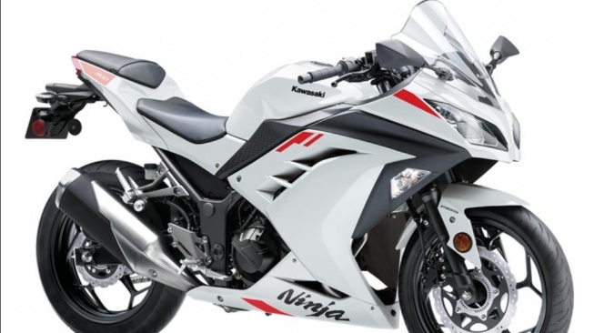 Pesona Kawasaki Ninja 250 FI 'Reborn': 10 Tahun Menghilang, Kini Kembali Bawa Fitur Kekinian (Motorcycle)