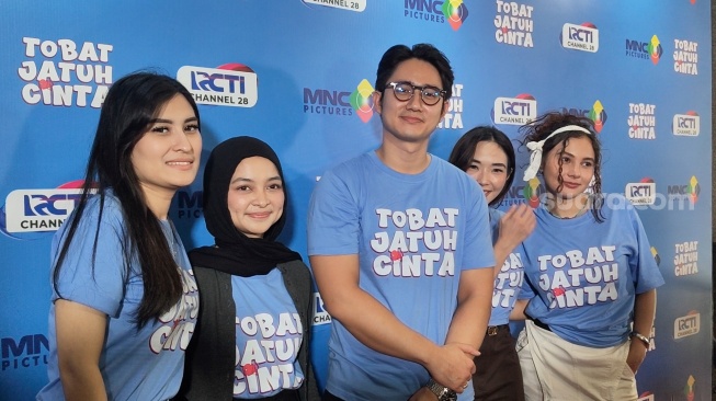 Jumpa pers sinetron Tobat Jatuh Cinta yang digelar di Kebon Jeruk, Jakarta Barat pada Rabu, 17 Juni 2026. [Suara.com/Rena Pangesti]