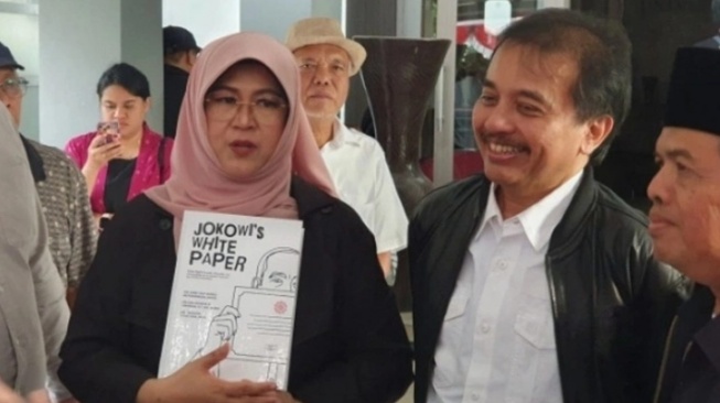 Beda Pendidikan Roy Suryo dan Dokter Tifa, Sama-sama Ditangkap di Kasus Ijazah Jokowi