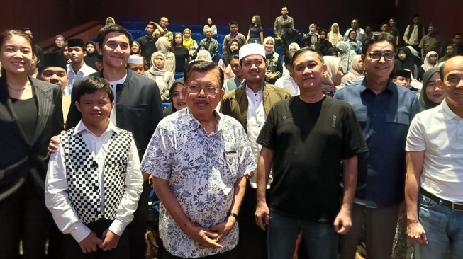 Jusuf Kalla Sebut Tanah Runtuh Bukan Sekadar Film, Tapi Media Pembelajaran [Istimewa]