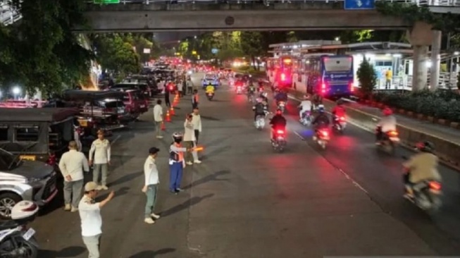 Parkir Cawang Tak Dilarang Total, Sudinhub: Kami Tindak yang Bandel!