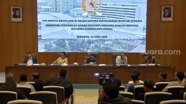 Duka Masyarakat Adat di DPR: Tanah Warisan Leluhur Hilang, Anak Buta Huruf karena HGU