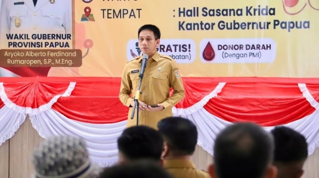 Wamendagri Wiyagus Apresiasi Pengobatan Gratis dan Donor Darah oleh Pemprov Papua