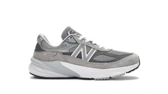 New Balance Made in USA 990v6 Men's Sneakers
