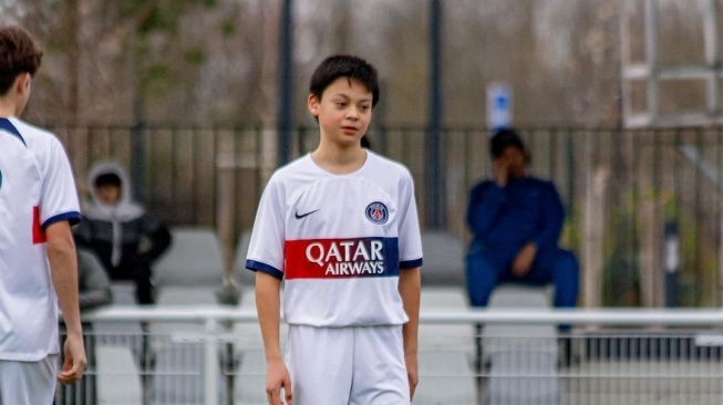 Punya Nama Belakang Mirip Kuliner Betawi, Gelandang Jebolan PSG Jadi Incaran Vietnam