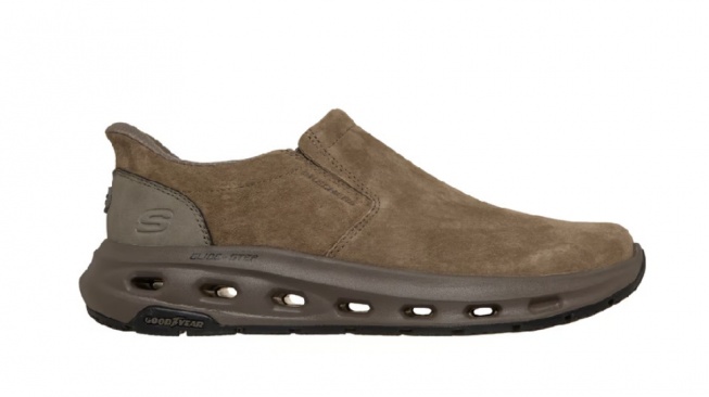 Contoh sepatu Skechers yang memakai bahan kulit babi. (Skechers)