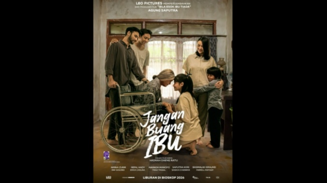 Ulasan Film Jangan Buang Ibu: Ego Anak, Penyesalan, dan Air Mata di Panti Jompo