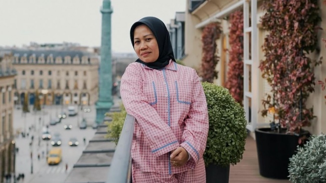 Tas Branded Sus Rini saat Liburan di Kapal Pesiar Jadi Sorotan, Berapa Harganya?