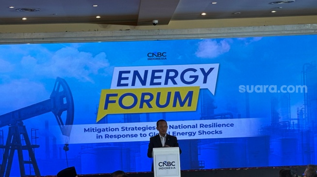 Menteri Energi dan Sumber Daya Mineral (ESDM), Bahlil Lahadalia di Jakarta, Jumat (26/6/2026). [Suara.com/Yaumal]