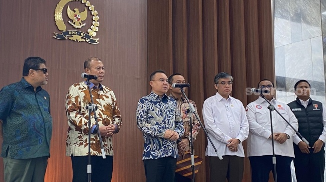 Cegah Badai PHK Akibat Harga Gas, Dasco Pastikan Pemerintah Berpihak pada Buruh