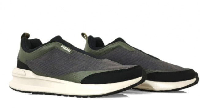 5 Sepatu Slip On Lokal Terbaik yang Anti Ribet dan Nyaman untuk Jalan Kaki Menurut Reviewer