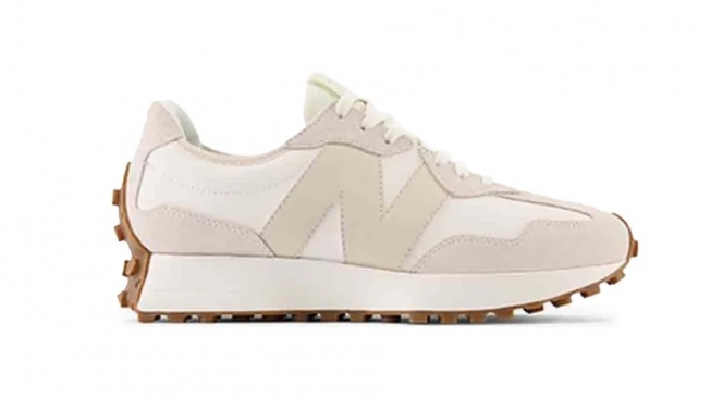 New Balance 327 Women's Sneakers (Foot Locker)