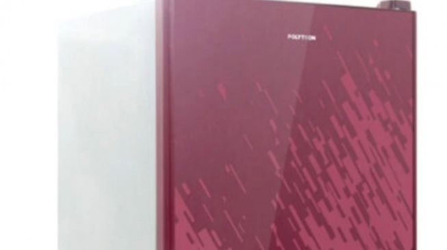 Polytron Mini Refrigerator Single Door (50L). [Shopee]