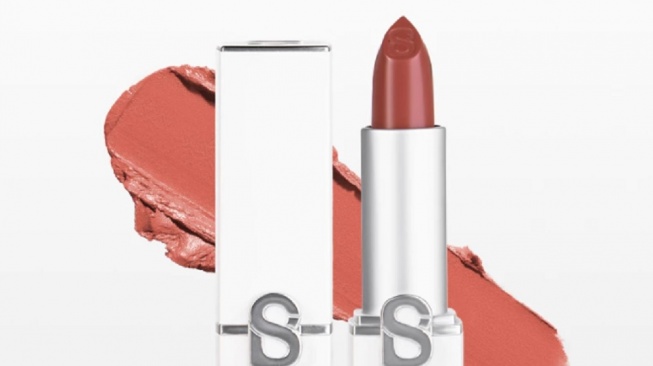 Buttonscarves Beauty Pearly Glam Lipstick Shade Innocent (Shopee)