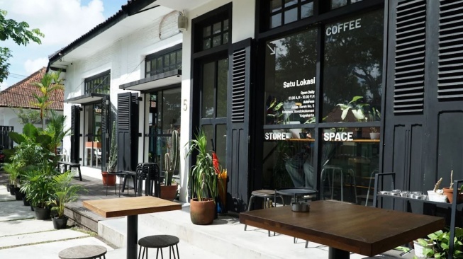 ssatu lokasi kopi cafe buka jam 7 pagi di Jogja (google)