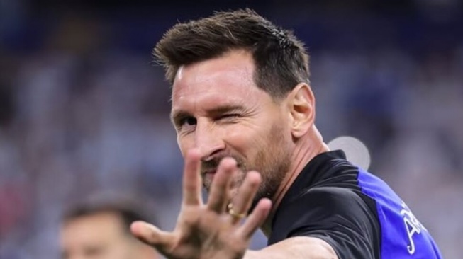 Dear Lionel Messi! Viral Isi Surat Penuh Cinta Bocah 8 Tahun untuk Sang Goat
