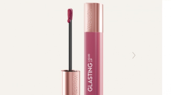 Wardah Glasting Liquid Lip - Shade 14 Glazing Berry.