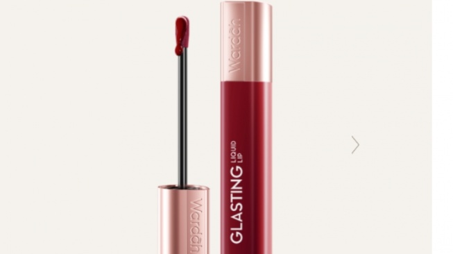 Wardah Glasting Liquid Lip - Shade 06 Ruby Sparks.