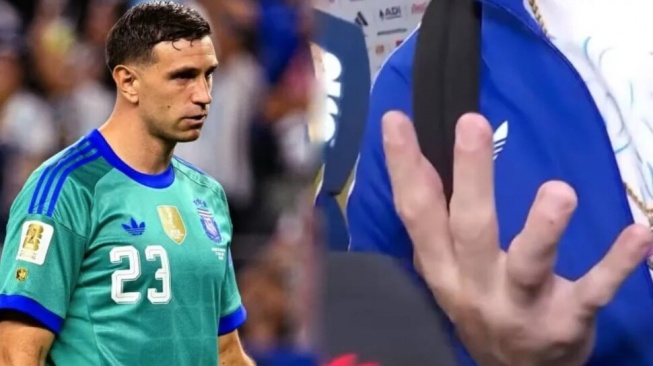 Kiper Argentina, Emiliano Mart&iacute;nez, mengungkap kondisi terbarunya jelang laga 32 besar Piala Dunia 2026 melawan Tanjung Verde. [TycSport] 