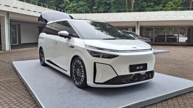 Xpeng X9 Terbaru Bawa Teknologi Canggih dan Kabin Makin Senyap