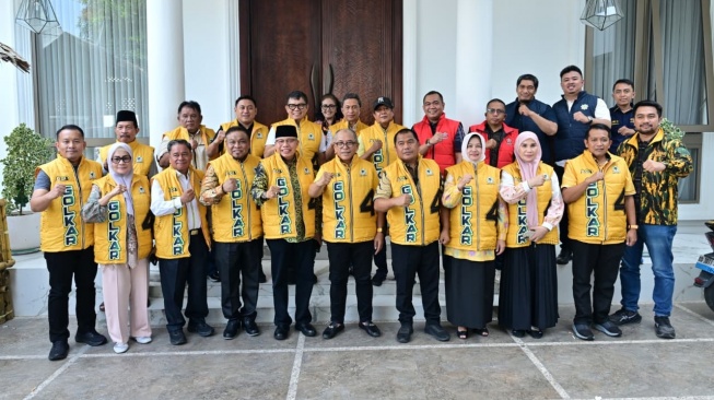Ilham Arief Sirajuddin mendapatkan dukungan dari sejumlah DPD II Golkar yang sebelumnya mendukung Munafri Arifuddin dalam Musda Golkar Sulsel [SuaraSulsel.id/Istimewa]