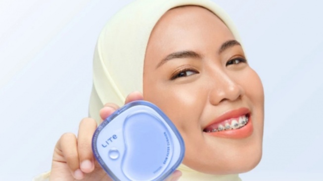 Wardah Lightplus Lite Skin Filter Cushion. [Shopee/Wardah