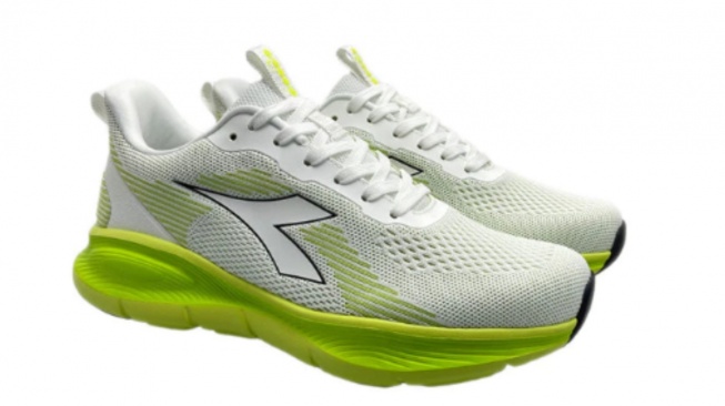 Diadora Rizola Men's Running. [Shopee/Sports Station]