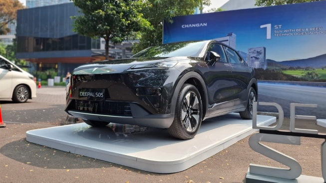 Changan Indonesia bawa mobil listrik terbaru Deepal S05 untuk pasar SUV Indonesia. (Foto: SUARA.COM/Manuel Jeghesta)