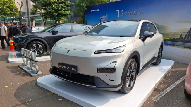Indomobil Perkenalkan Changan Deepal S05 SUV Listrik Penantang Baru di Pasar Otomotif Nasional