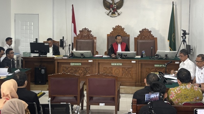 Kejari Jakarta Selatan selaku turut termohon meminta majelis hakim menolak permohonan praperadilan yang diajukan Roy Suryo terkait penangkapan dan penggeledahan dalam kasus fitnah ijazah palsu Presiden Jokowi. [Suara.com/Faqih]