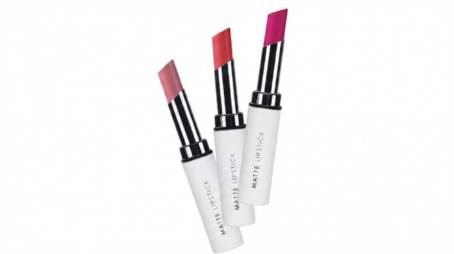 Lipstik Matte Red-A Apakah Tahan Lama? Cek Harga dan Ulasan Pengguna
