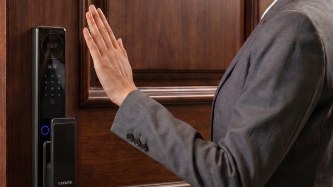 Bidik Tren Smart Home Indonesia, Buka Pintu Pakai Sidik Jari hingga Face Recognition