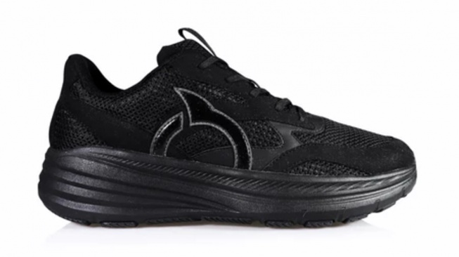Ortuseight Sepatu Sneakers Corb