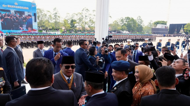 Mendagri Tito Hadiri Upacara Peringatan ke-80 Hari Bhayangkara di Bogor
