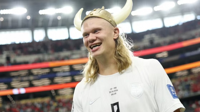 Erling Haaland mencetak gol kemenangan Norwegia atas Pantai Gading di Piala Dunia 2026. Pelatih Stale Solbakken menyebutnya finisher terbaik di dunia. [Dok. FIFA]