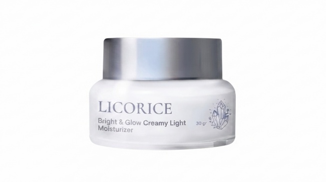 NPURE Licorice Bright & Glow Creamy