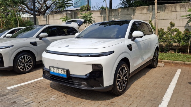 Mobil listrik Leapmotor B10 yang segera dipasarkan di Indonesia. (Foto: SUARA.COM/Michele Alessandra)
