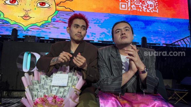 DNA Rilis Album 'Aurora;': Realita Kehidupan DJ Aloy dan JayJax dalam 18 Lagu [Suara.com/Rena Pangesti]
