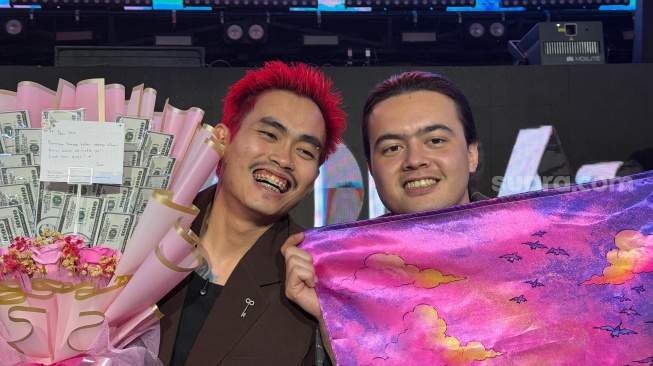 DNA Rilis Album 'Aurora;': Realita Kehidupan DJ Aloy dan JayJax dalam 18 Lagu [Suara.com/Rena Pangesti]