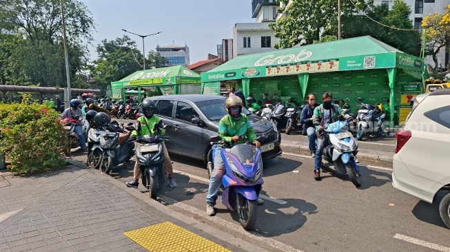 Bukan Cuma Thamrin, Shelter Ojol Gratis 24 Jam Bakal Menjamur di Terminal dan Stasiun