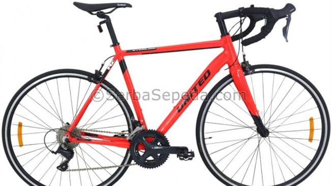 United Sterling R2 (SORA Alloy) 700C