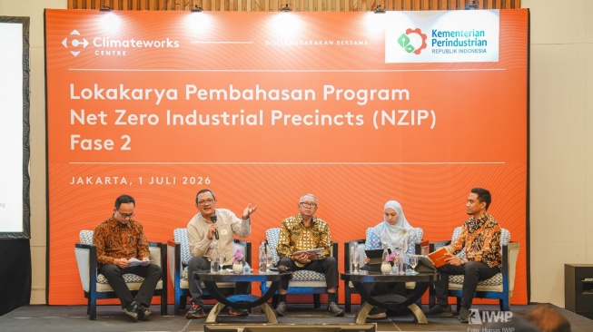 PT Indonesia Weda Bay Industrial Park (IWIP) memperkuat transformasi menuju kawasan industri rendah karbon untuk mendukung agenda dekarbonisasi nasional dan pencapaian target Net Zero Emission (NZE) sektor industri pada 2050. [Dok. IWIP]