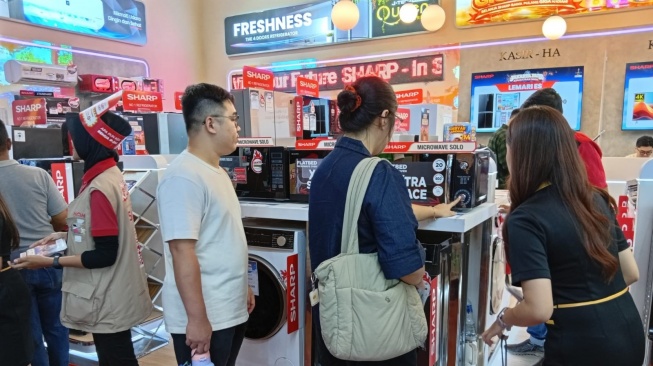 Sharp Target Penjualan Naik 20% Lewat Promo Spektakuler di Jakarta Fair 2026