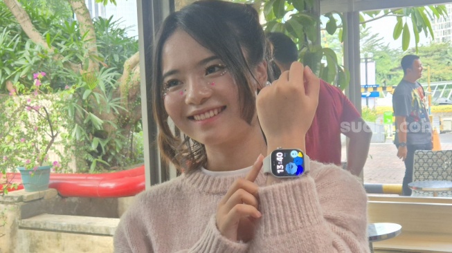 REDMI Watch 6, Jakarta, Jumat (3/7/2026). [Suara.com/Dythia]
