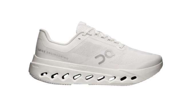 On Cloudsurfer Next Women's Running Shoes (Foot Locker)