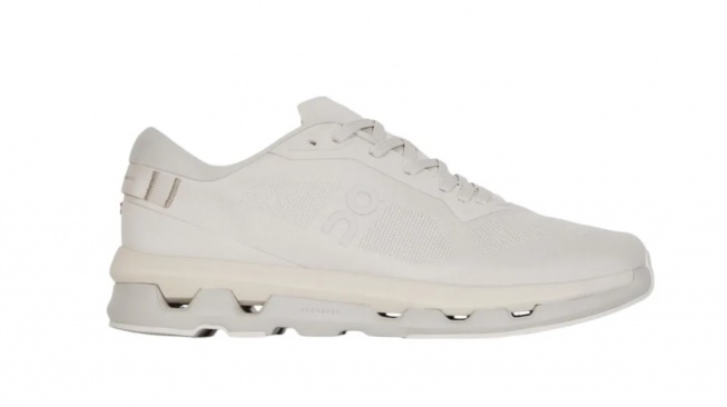 On Cloudzone Women's Sneakers (Foot Locker)