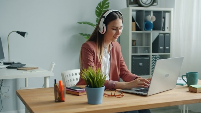 Gen Z dan Work Life Balance di Era Serba Cepat: Kebutuhan atau Mimpi Kosong?