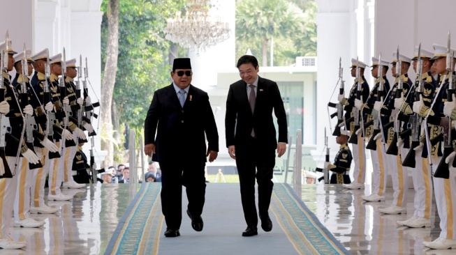 Gaji PM Singapura Naik Jadi Rp49,8 Miliar, Berapa Gaji Presiden Prabowo?